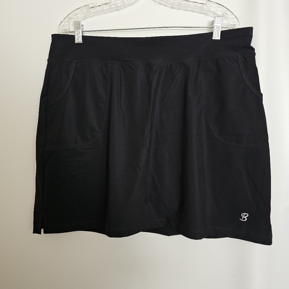 Sofibella Black Plus Size Athelic Skort Size 1X
